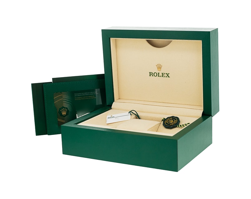 Rolex Oyster Perpetual 126000 Image 4